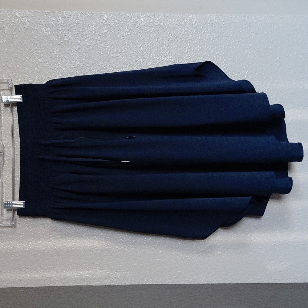 Lululemon Navy Everyday Skirt Size 6